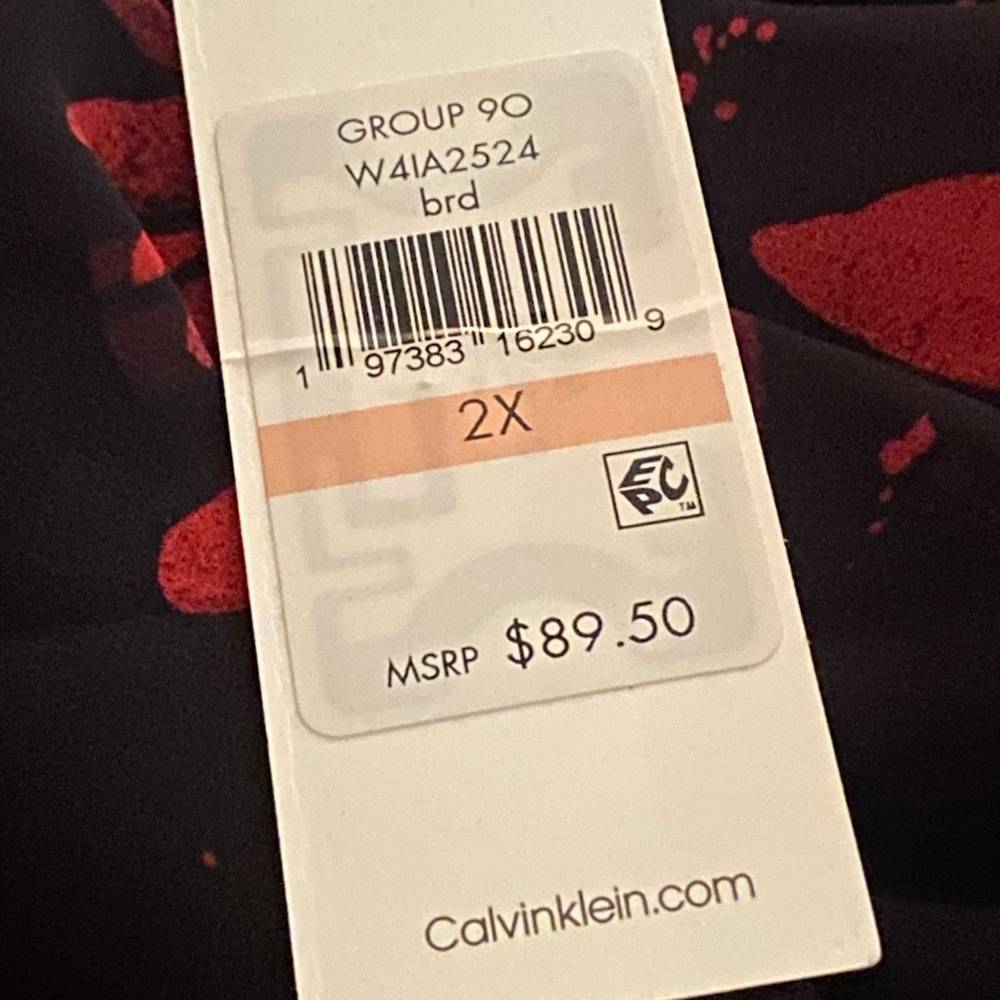 Calvin Klein 2X Floral Black and Red Women's Top-NWT - Picture 3 of 3